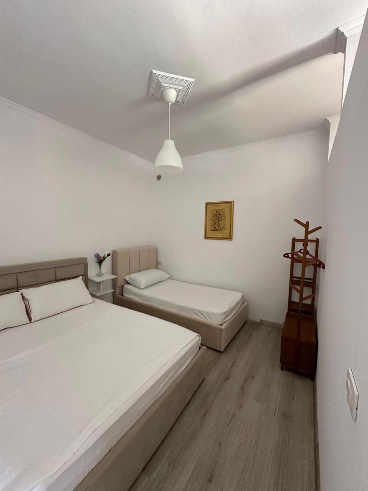 B&e 2 Apartment