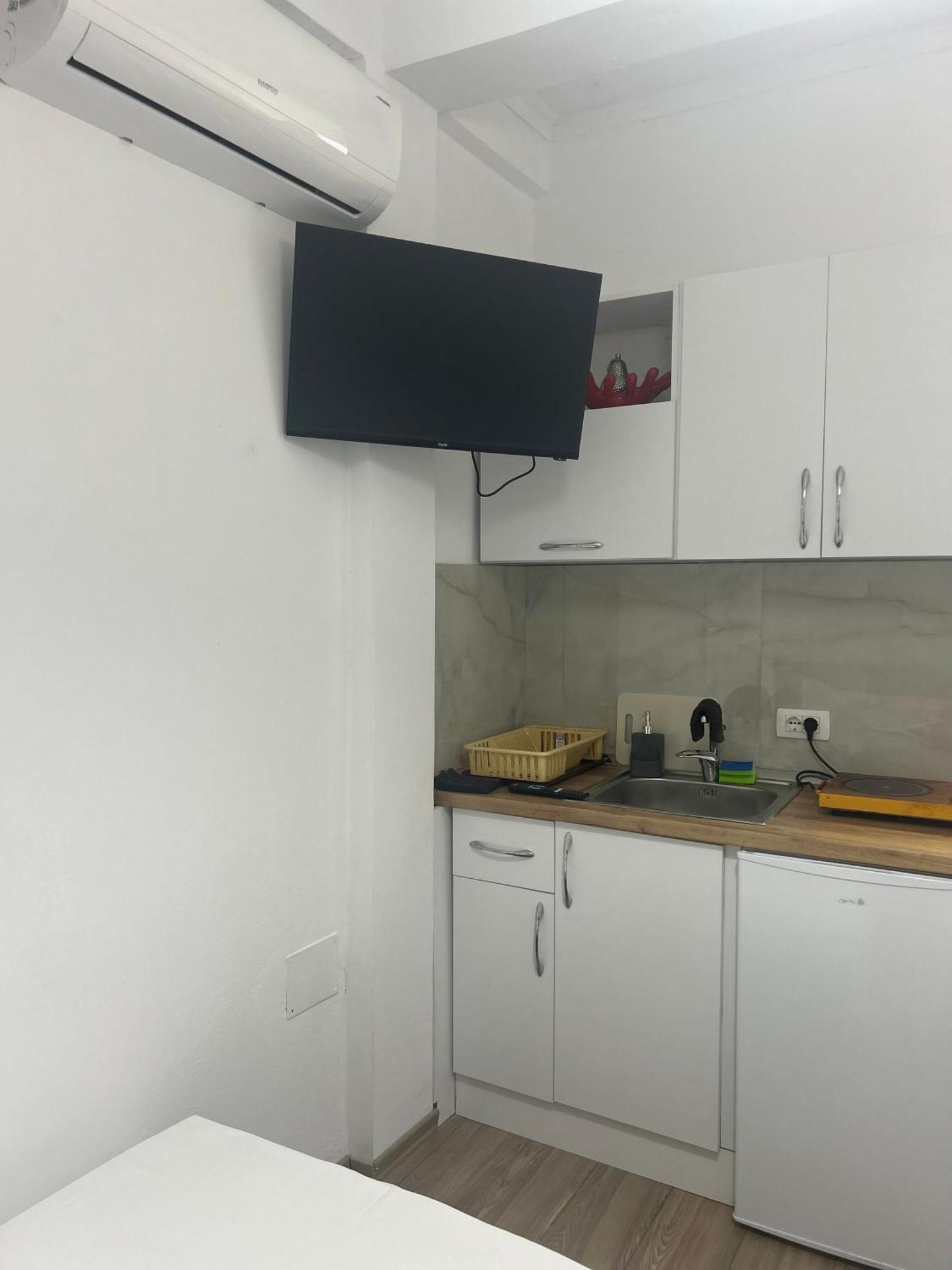 B&e 2 Apartament *